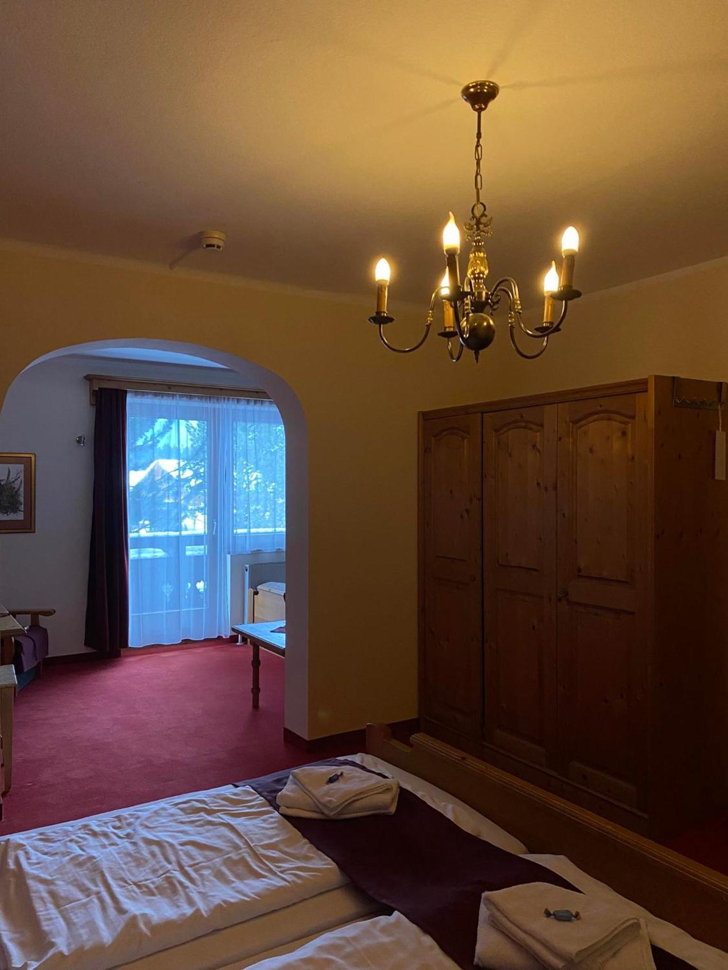 Hotel Aquamarin Бад Митерндорф Екстериор снимка
